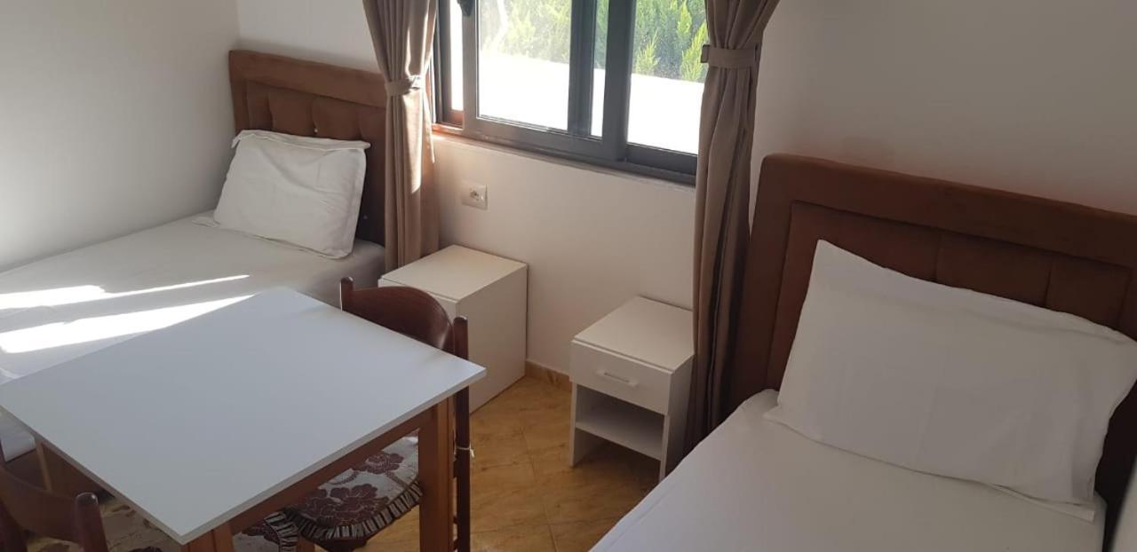 Apartments Villa Dovinefa Ksamil Ngoại thất bức ảnh