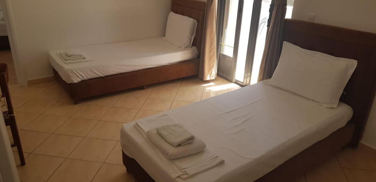 Apartments Villa Dovinefa Ksamil Ngoại thất bức ảnh