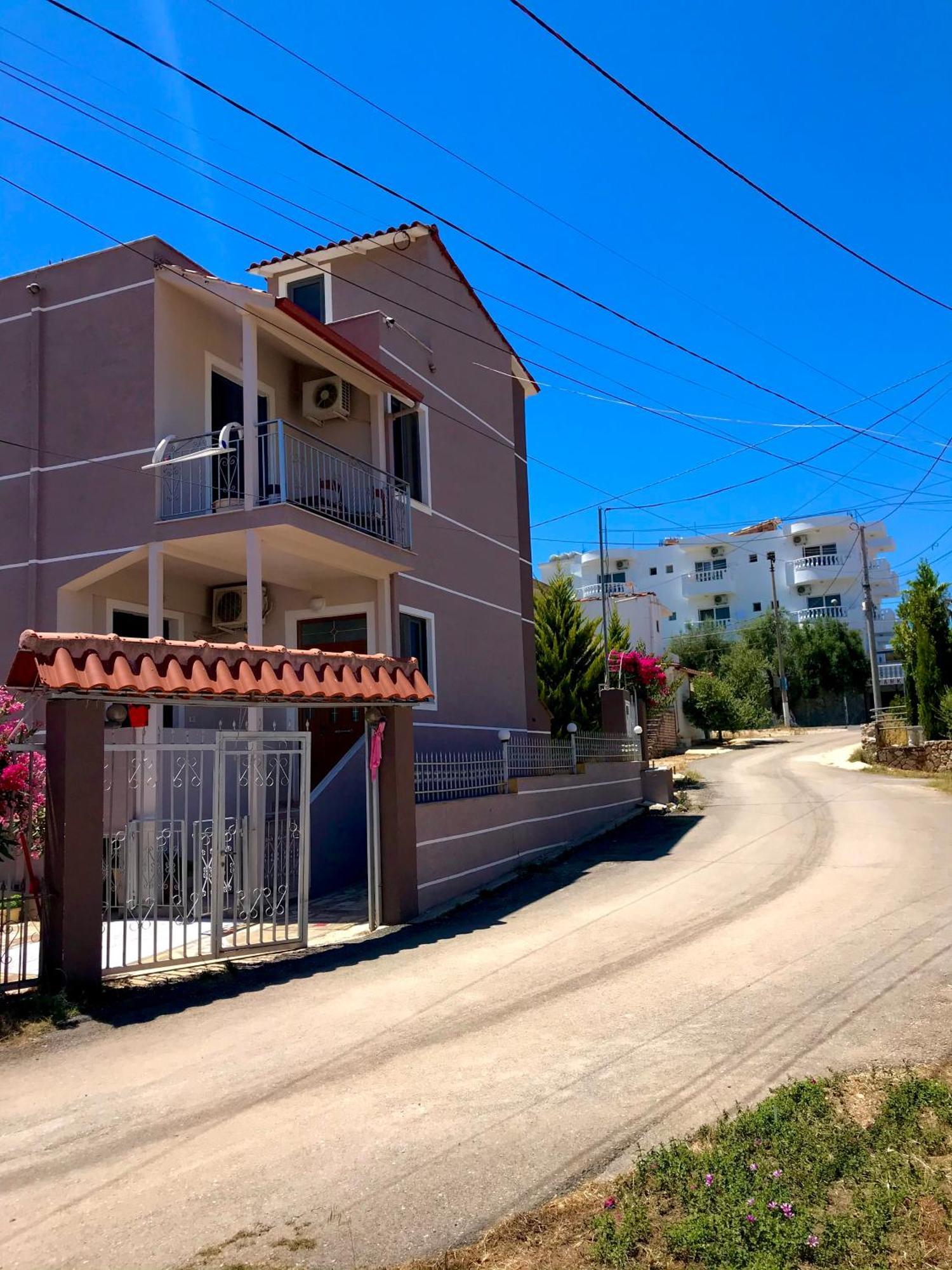Apartments Villa Dovinefa Ksamil Ngoại thất bức ảnh