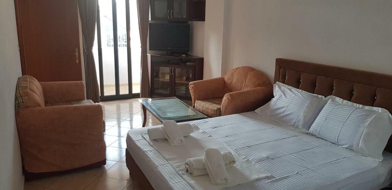 Apartments Villa Dovinefa Ksamil Ngoại thất bức ảnh